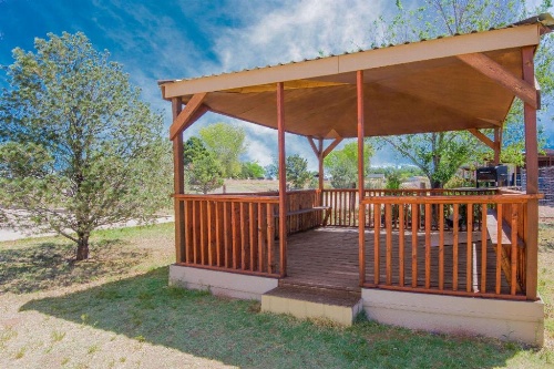 Super 8 by Wyndham Fort Sumner image 14